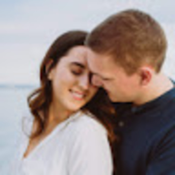 Meet your Posher, Erin - Picture 1 of 1